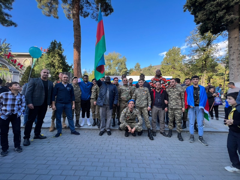 Legionerlər Zəfər bayramını qazilərlə birgə qeyd edib