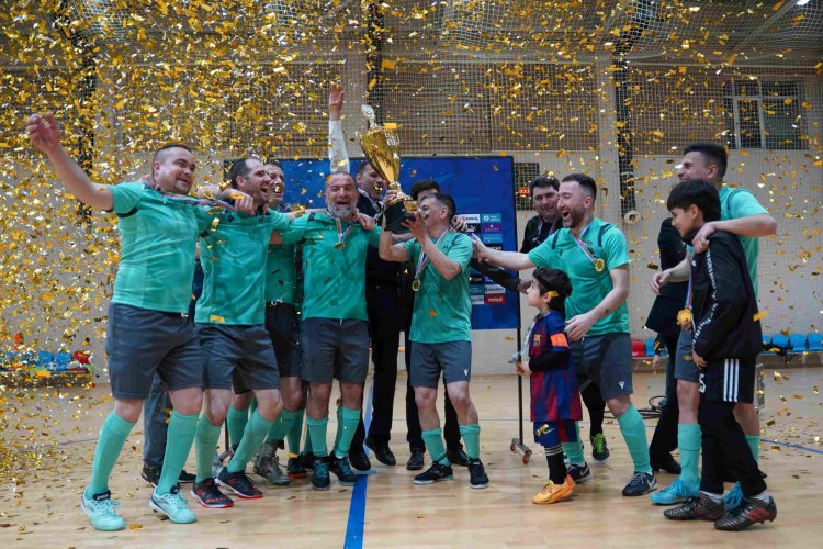 PFL çempion oldu - VİDEO