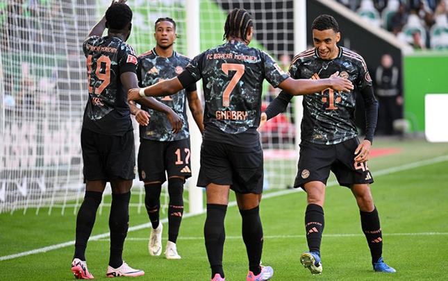 "Bavariya" üçünü yola salıb, ikisini gətirmək istəyir