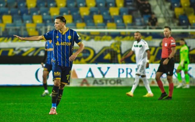 Millimizin forvardı 6 turdan sonra meydana döndü