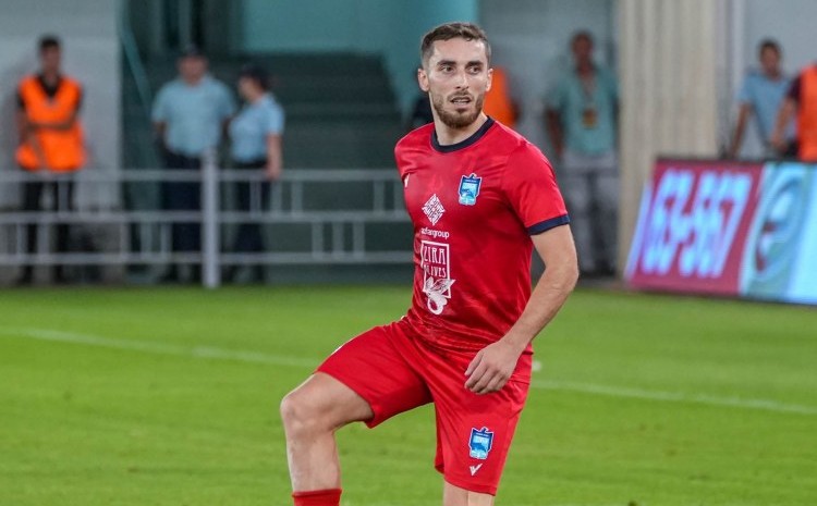 "Zirə"nin futbolçusu: "Qarabağ"la rəqabət aparmaq çətindir