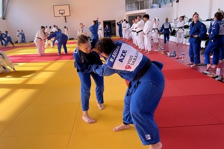 Qadın cüdoçularımız beynəlxalq təlim-məşq toplanışında