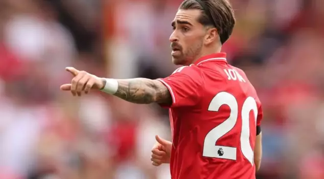 “Beşiktaş” ingilis klubunun forvardını icarəyə götürdü