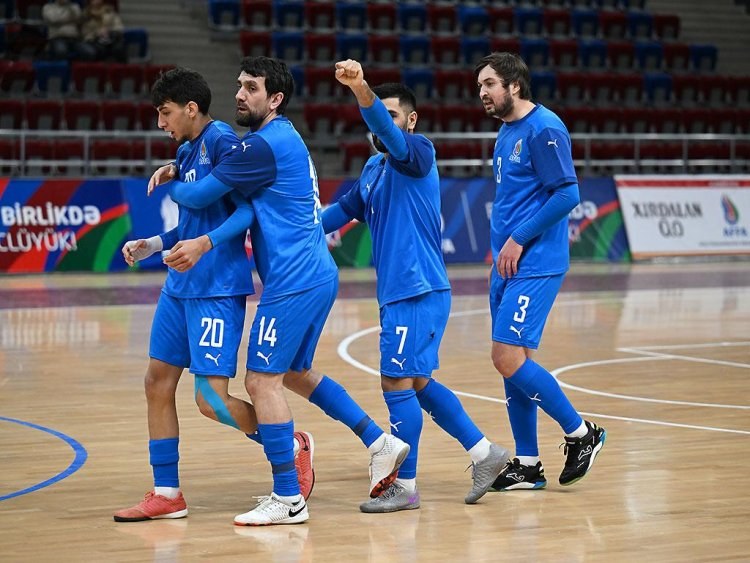 Azərbaycan millisi Danimarkaya qalib gəldi - Video