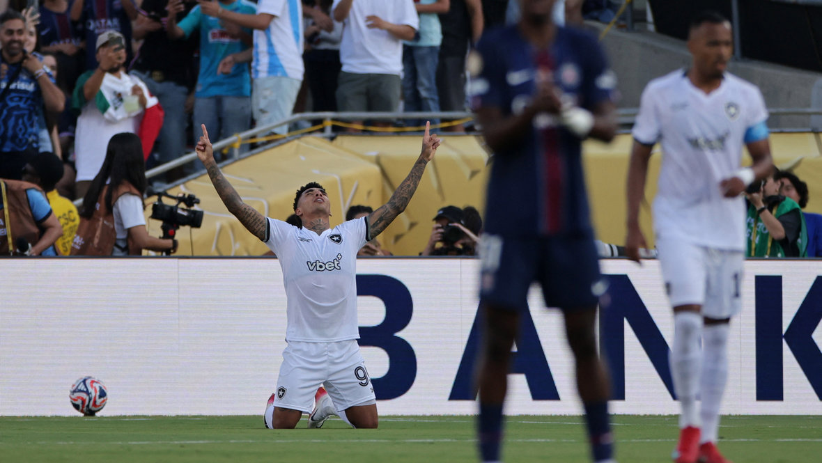 PSJ Braziliya klubuna məğlub oldu