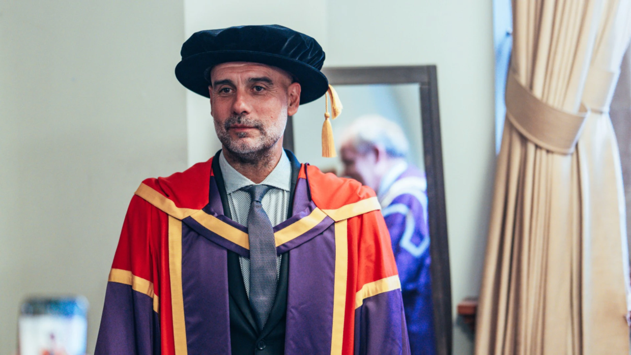 Pep Qvardiola fəxri doktor adına layiq görüldü