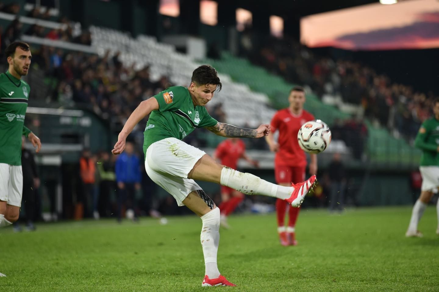 Əliyevin komandası yenə xal itirdi