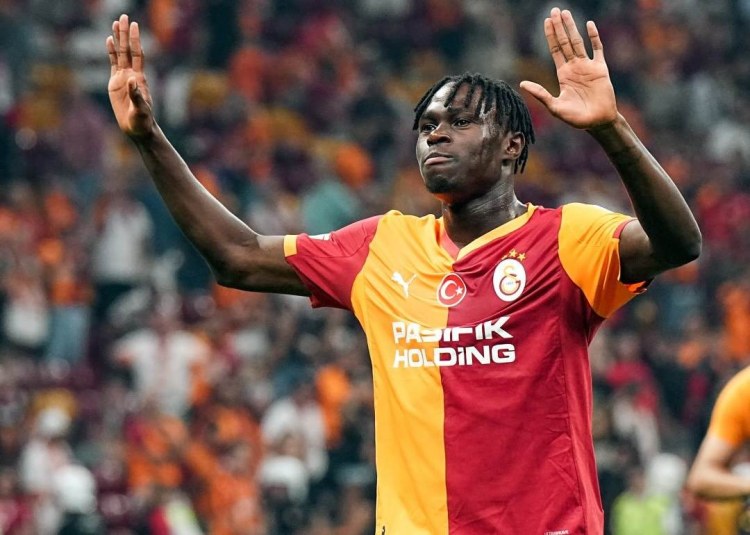 İstanbul klubu "İnter"dən 50 milyon avro tələb edir