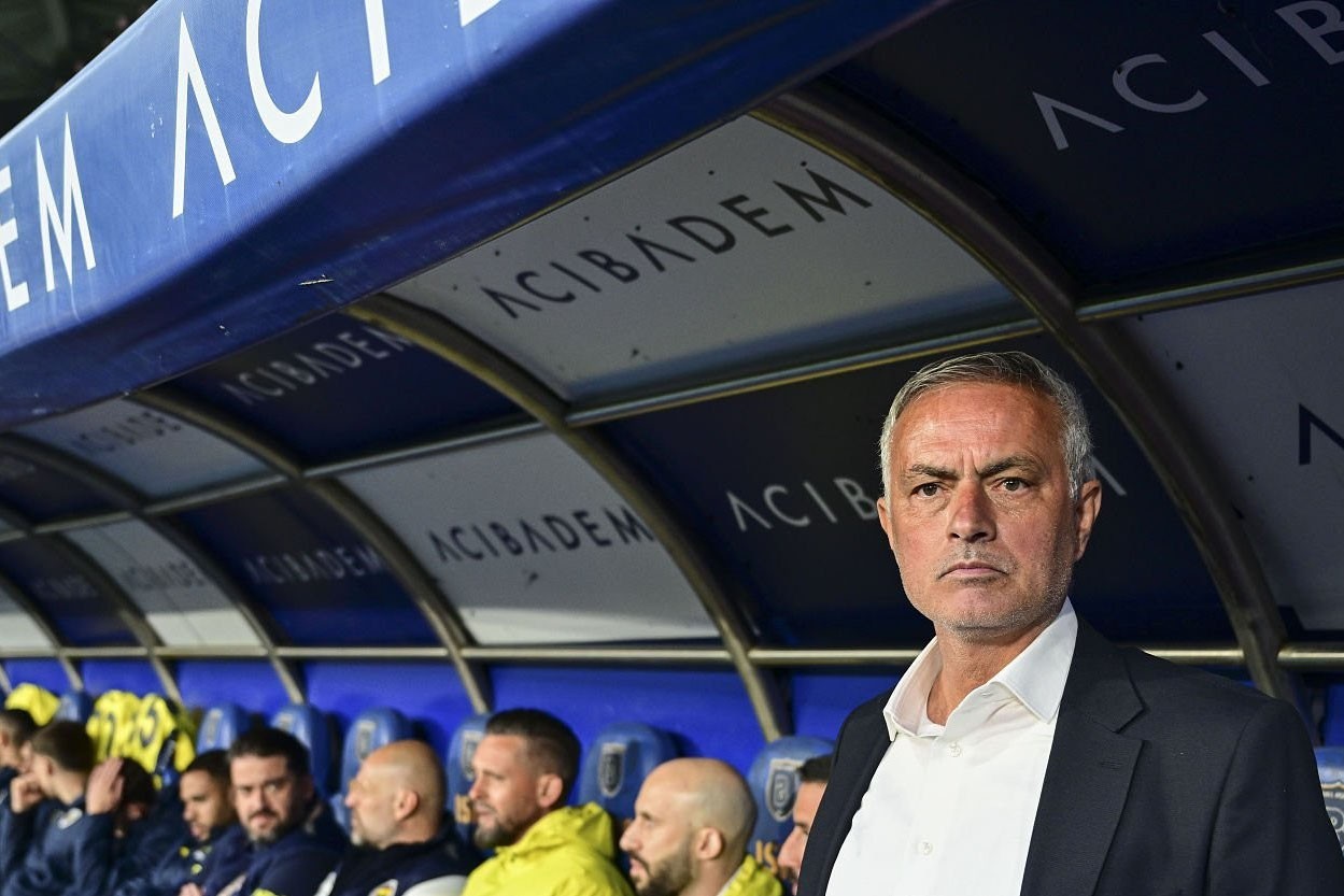 Joze Mourinyo karyerasını Rusiyada davam etdirə bilər