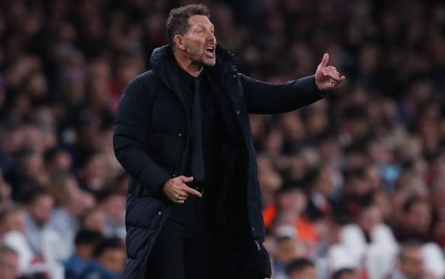 Simeone 0:4-dən danışdı