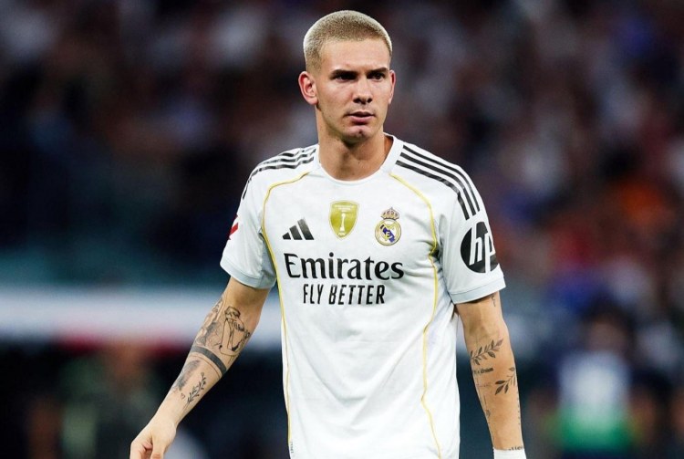 "Real" argentinalı vingeri icarəyə verəcək