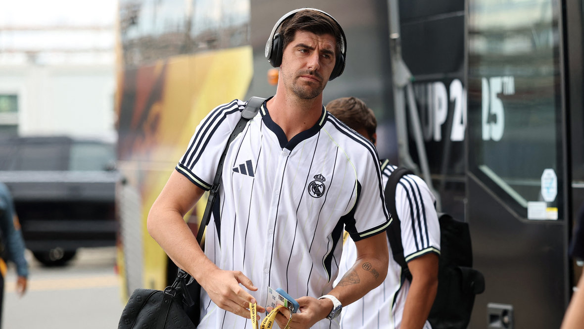 “Real” belçikalı qapıçı ilə razılığa gəldi