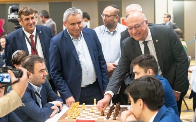 DÇ: Yığmamız Hindistana uduzdu, Polşa ilə “sülh bağladı”