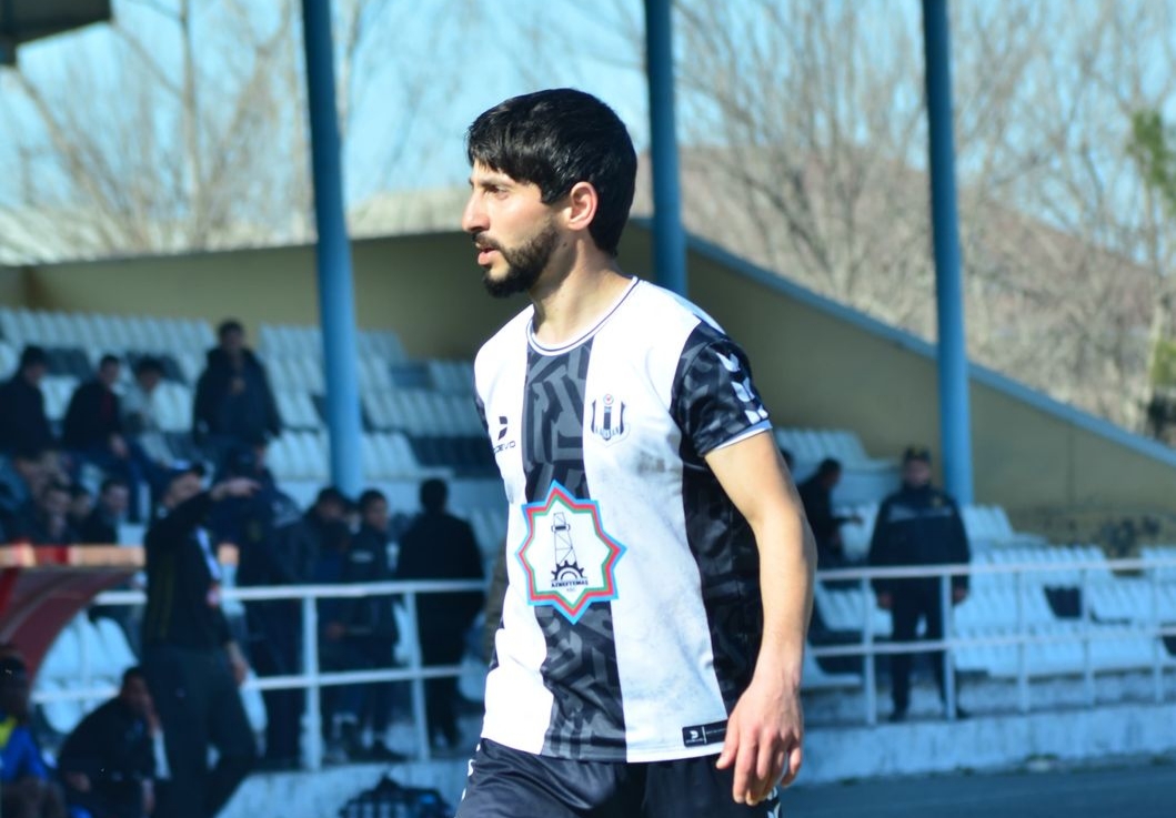 "Karvan"ın hücumçusu: "Buna mən yox, klub qərar verəcək"