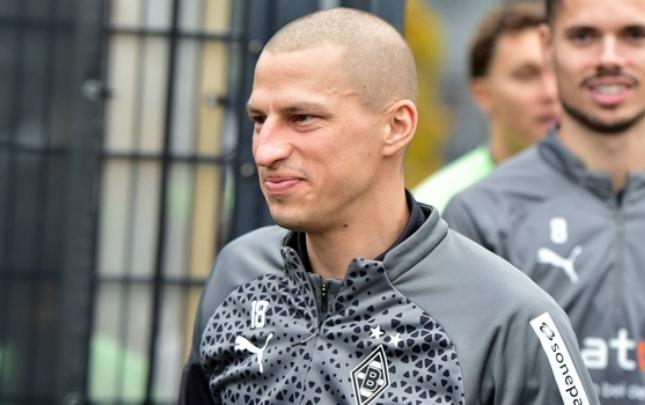 Millimizin rəqibinin futbolçusu xərçəngə qalib gəldi