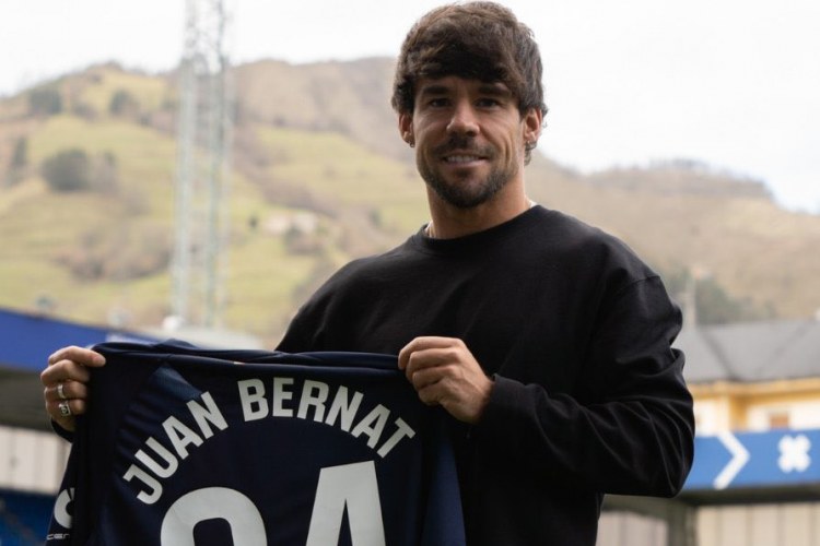 İspaniya millisinin sabiq üzvü aşağı liqa klubunda