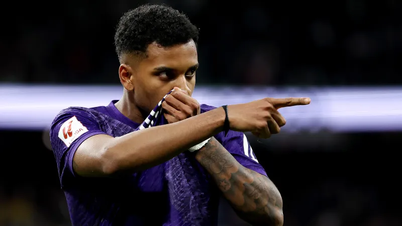 "Çelsi" braziliyalıya görə "Real"la danışıqlara başlayıb