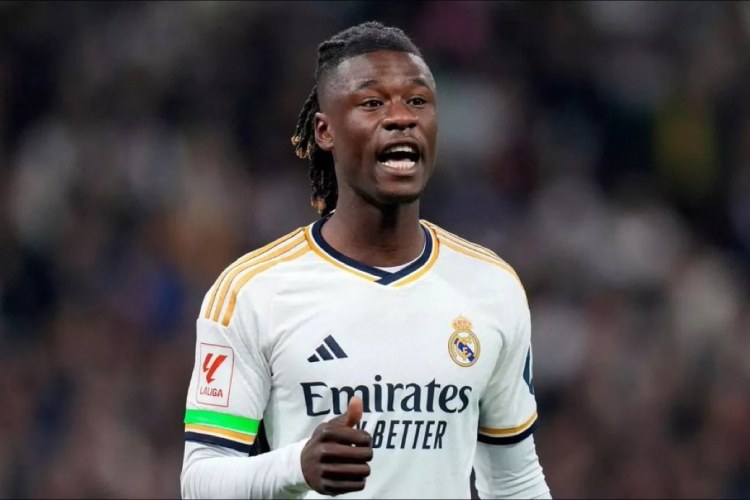 "Real"ın yarımmüdafiəçisi 80 milyon avroya "Liverpul"a keçə bilər