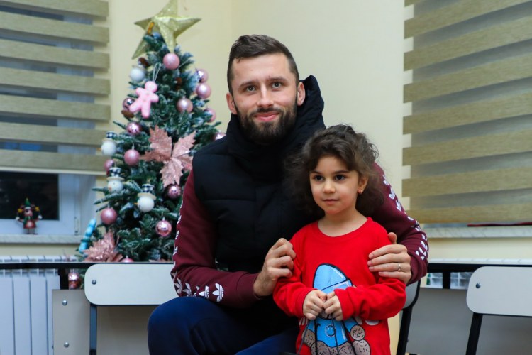 “Sabah” kollektivi uşaq sığınacağında