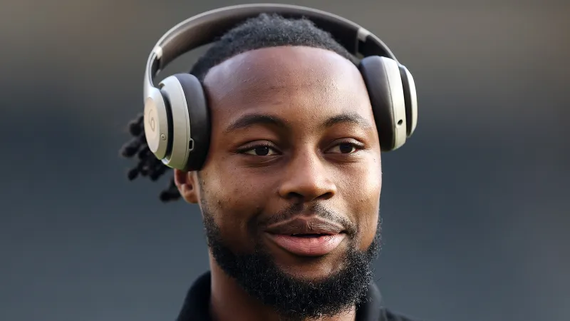 "Bornmut"un ulduzu "Mançester Siti"ni seçdi